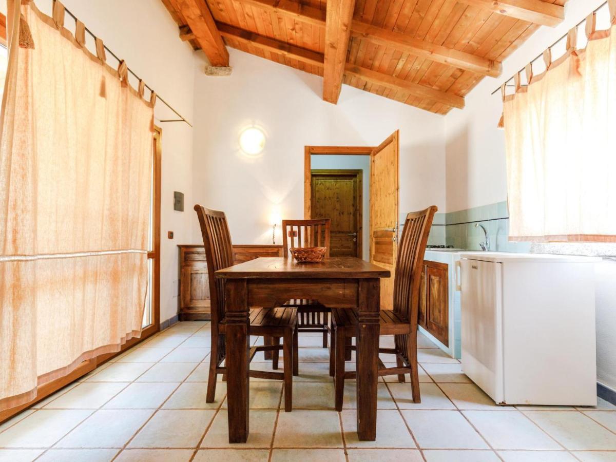 A Mare Di Ginepri 06D Bilo Apartamento Badesi Exterior foto